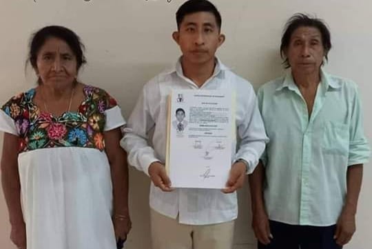 EL JÓVEN DANIEL CHAN POOT, RELATA LO QUE TUVO QUE PASAR PARA HACER REALIDAD SU SUEÑO.