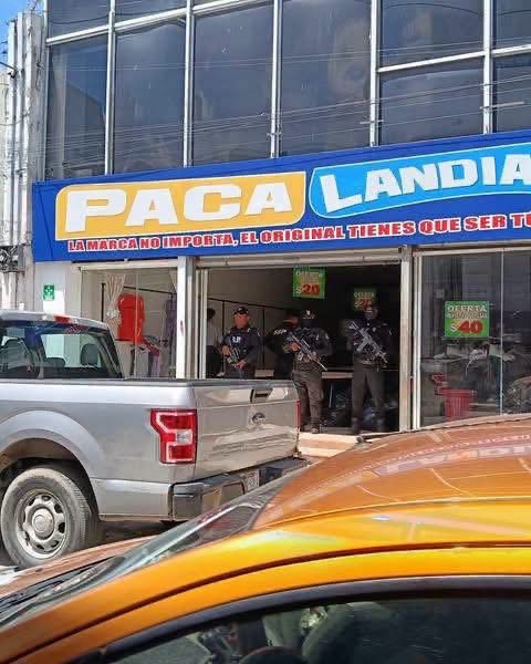 Operativo en “Paca Landia” deja mercancía asegurada en pleno Centro de Mérida